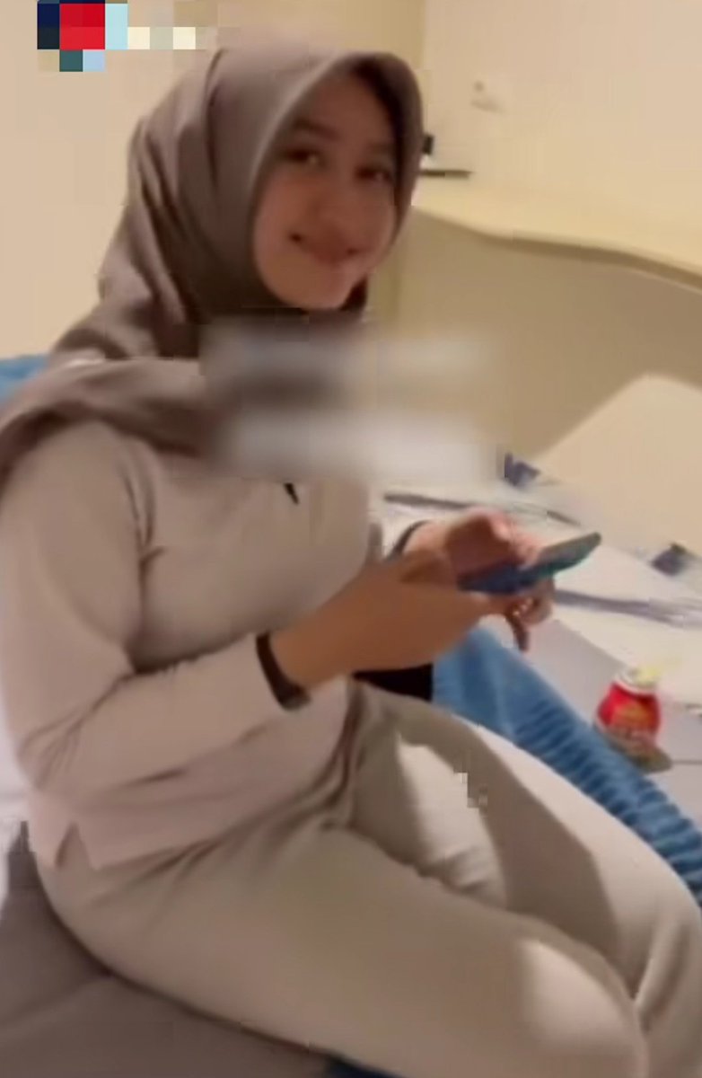 angkeltebob's tweet photo. Kata nya lagi rame,ketinggalan berita kayanya gue ini mah.
Emang ada apa sih...? https://t.co/YlrKSBvepP