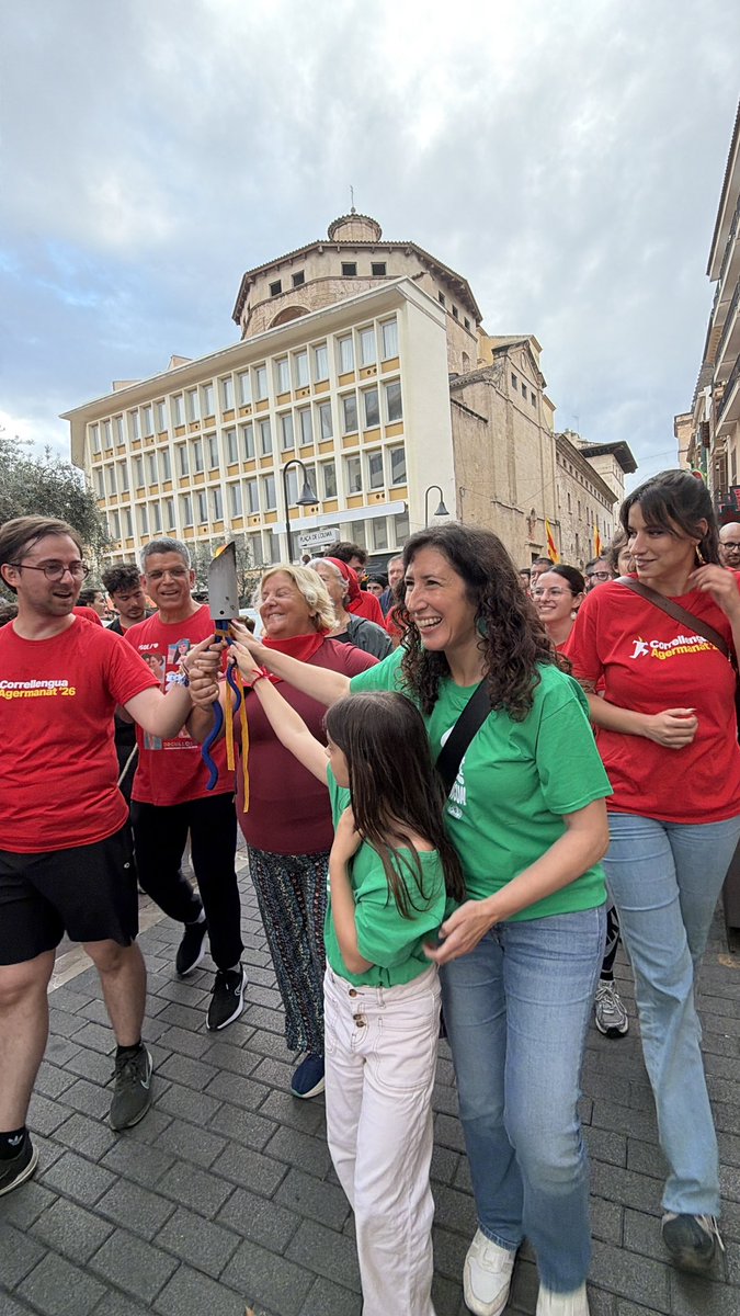 amandaferu's tweet photo. ❤️‍🔥 Per totes les persones que varen lluitar per la llengua catalana.

Per totes les que lluiten,
i per les que lluitaran!

Gràcies, @Correllengua i @JovesLlengua ❤️ https://t.co/yGCQGJAccE