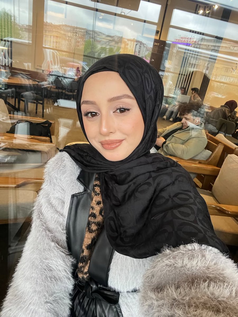 Yelda Yalçın tweet media