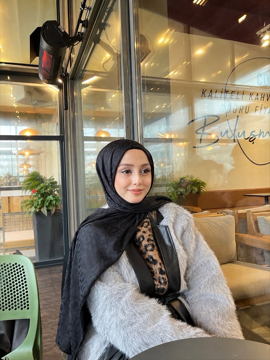 Yelda Yalçın tweet media