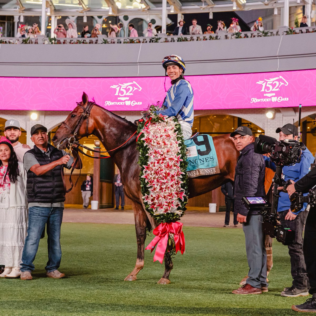 Kentucky Derby tweet media