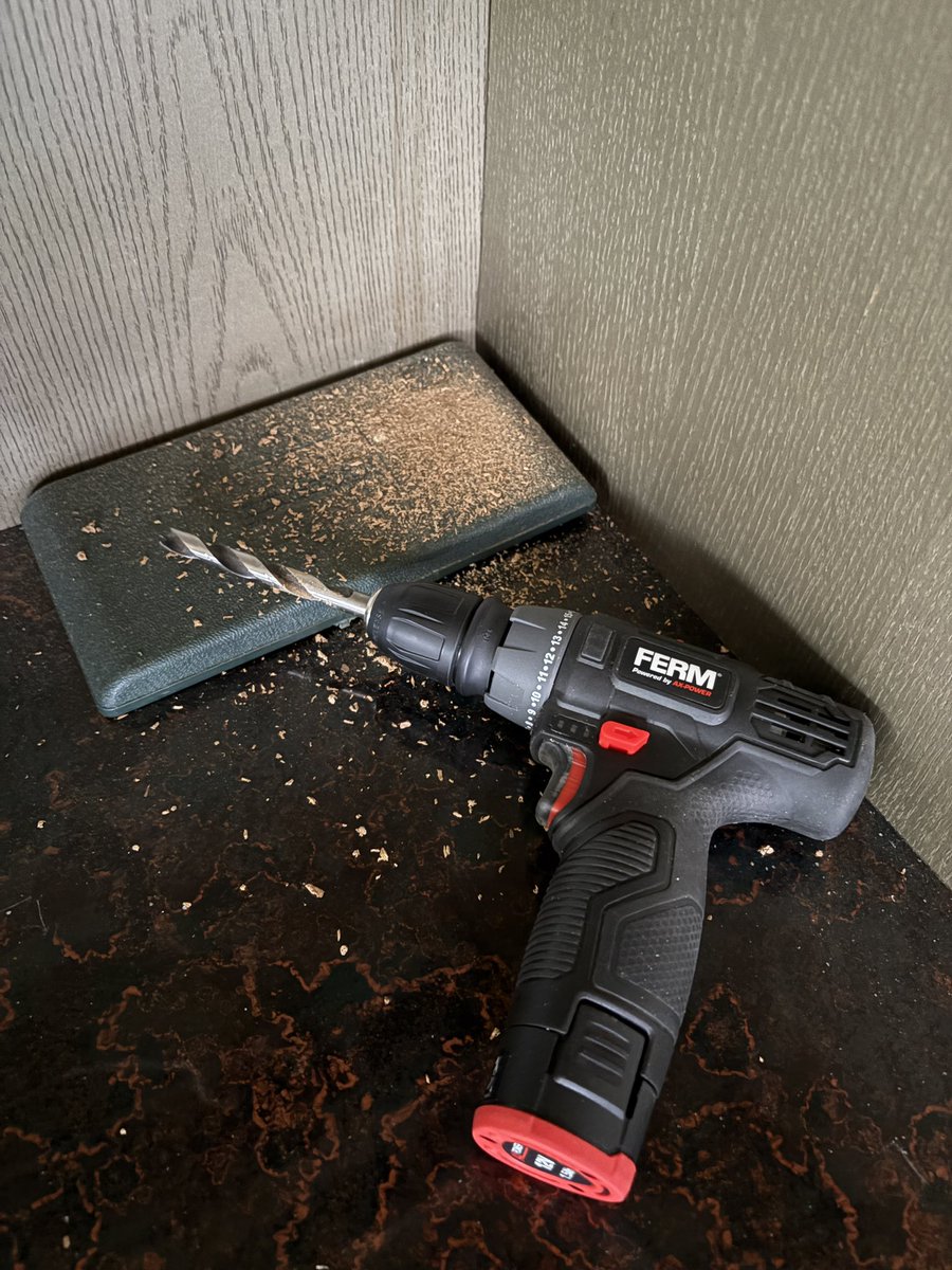 CisoDiagonal's tweet image. Meanwhile in my caravan … 👀
#DIY