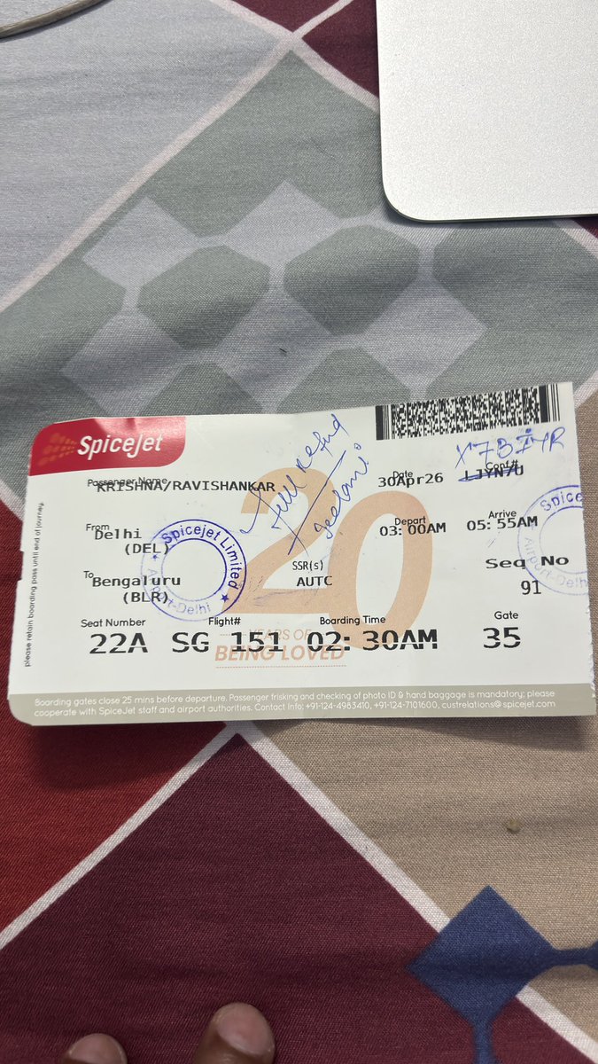 raviaryan009's tweet photo. SpiceJet SG-151 (Delhi→BLR, Apr 29) delayed repeatedly, then cancelled at 3 AM due to aircraft issue. Promised refund + compensation, but no update from SpiceJet or Goibibo. Forced to book IndiGo. Refund pending—resolve urgently. @SpiceJet @Goibibo @DGCAIndia @jagograhak_jago https://t.co/emaUumRoTy