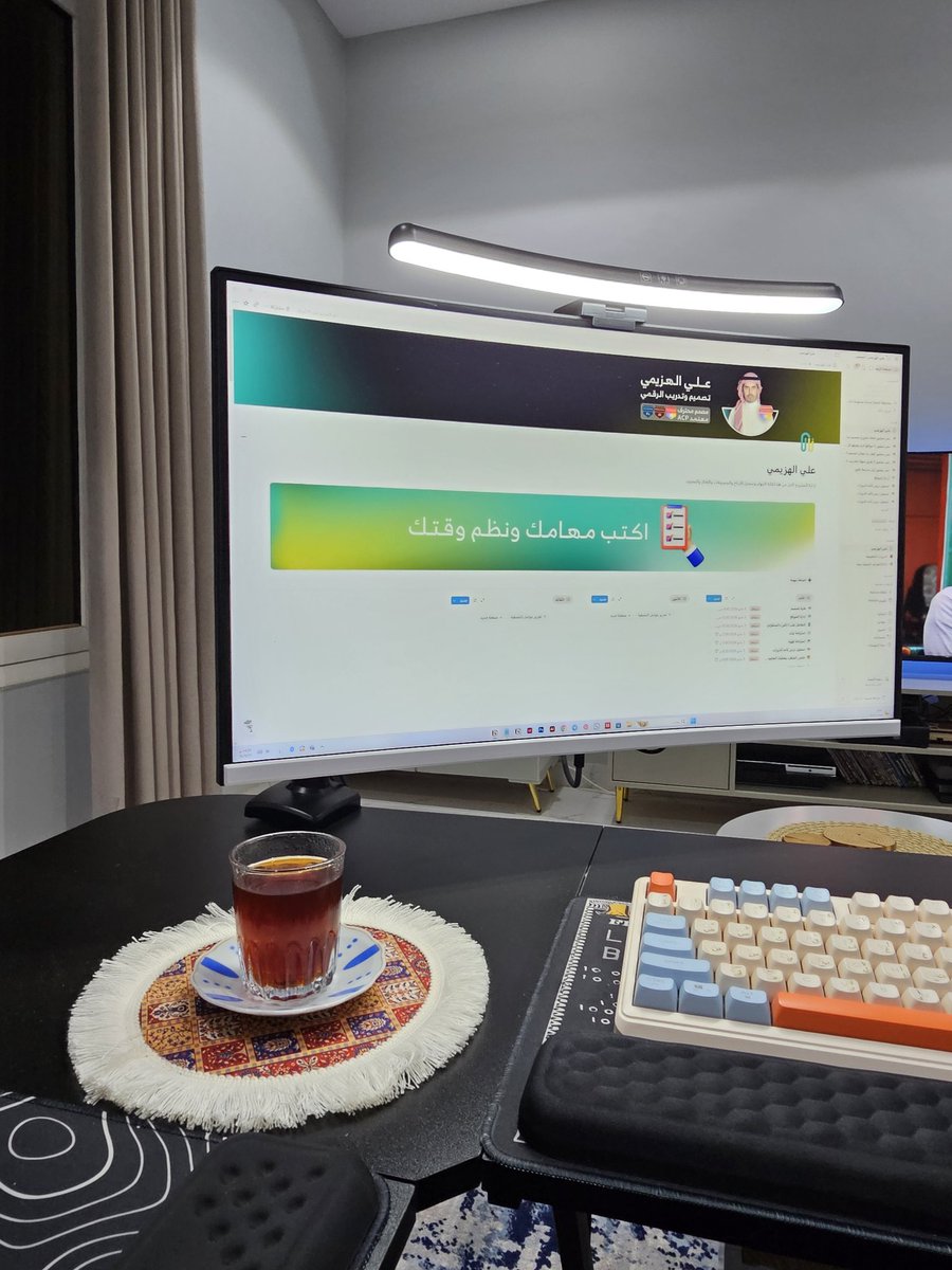 علي الهزيمي | تصميم وتدريب رقمي tweet media