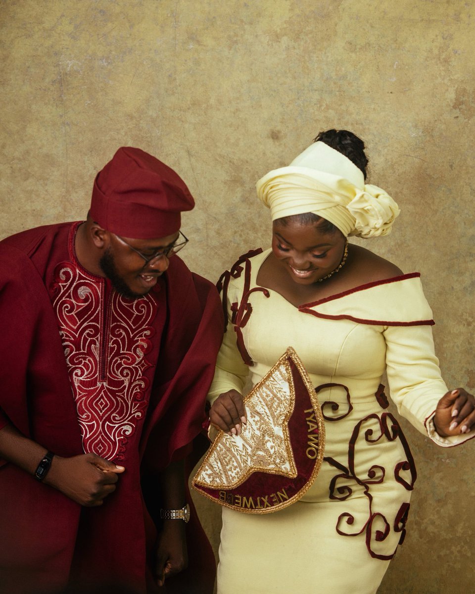Threadlers's tweet photo. One year being Iyawo NEXTWEBB☺️ https://t.co/q4mjOZ9S8V
