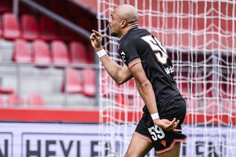 Standard CL Belgique tweet media