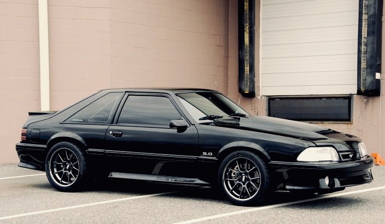 rul0le's tweet photo. @AltAssetGuy @Bornakang Not the foxbody... https://t.co/UCifjHbj9r