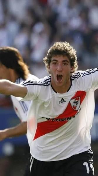 Enrique Martinez | 666 tweet media