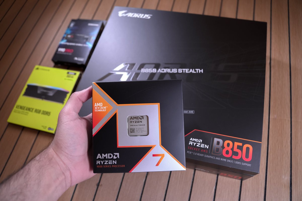 A_A_L_T_'s tweet photo. يوم جميل للجميع كجمال هالتحفة الفنية.. 🩶

MB: Gigabyte B850 AORUS Stealth https://t.co/22SzrLGQMl