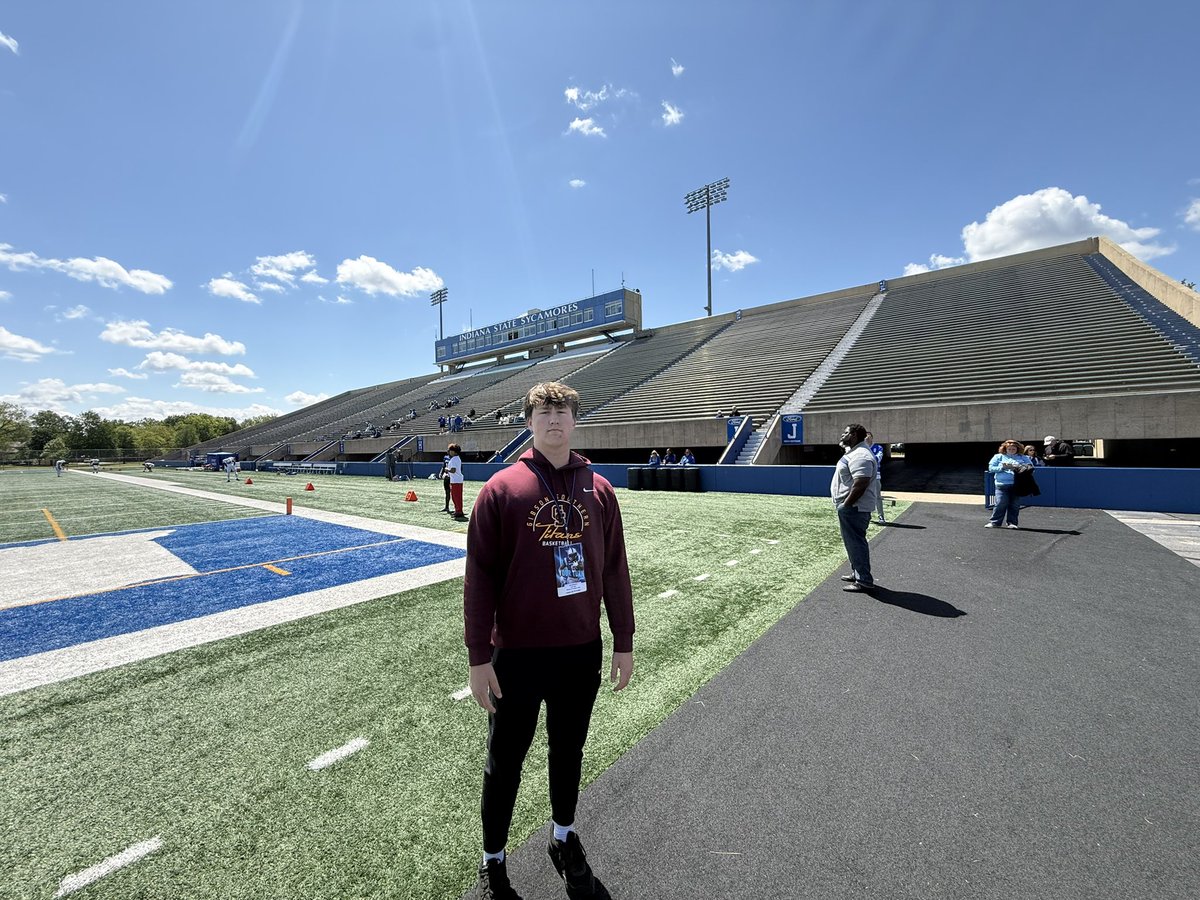 Ben Reinhart 6’6 245 TE/OT tweet media
