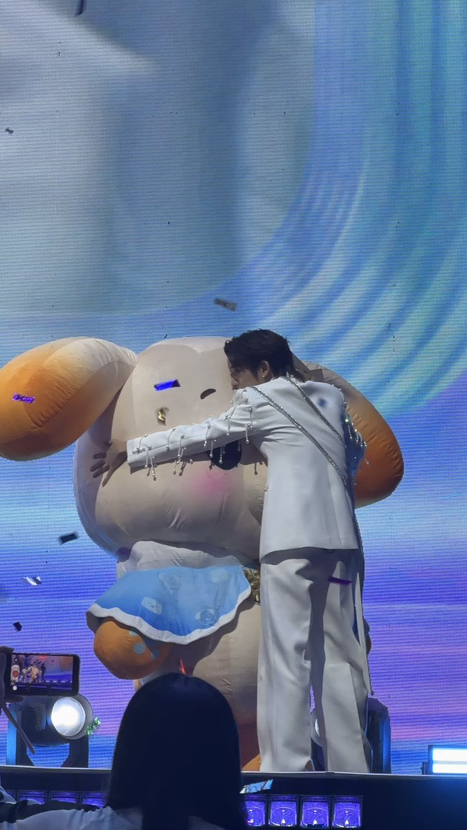 𝘼𝙙𝙤𝙧𝙚˚ ༘♡ ⋆ tweet media