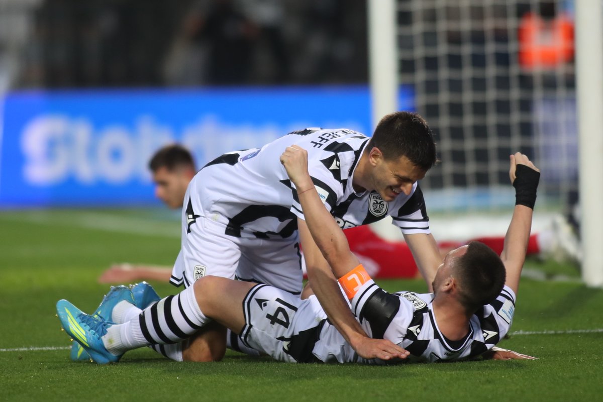 PAOK_FC's tweet image. #Photos Στο 80' ο ΠΑΟΚ προηγείται με 3-1 στο ντέρμπι. #PAOKOLY #StoiximanSuperLeague #Playoffs #slgr #OurWay