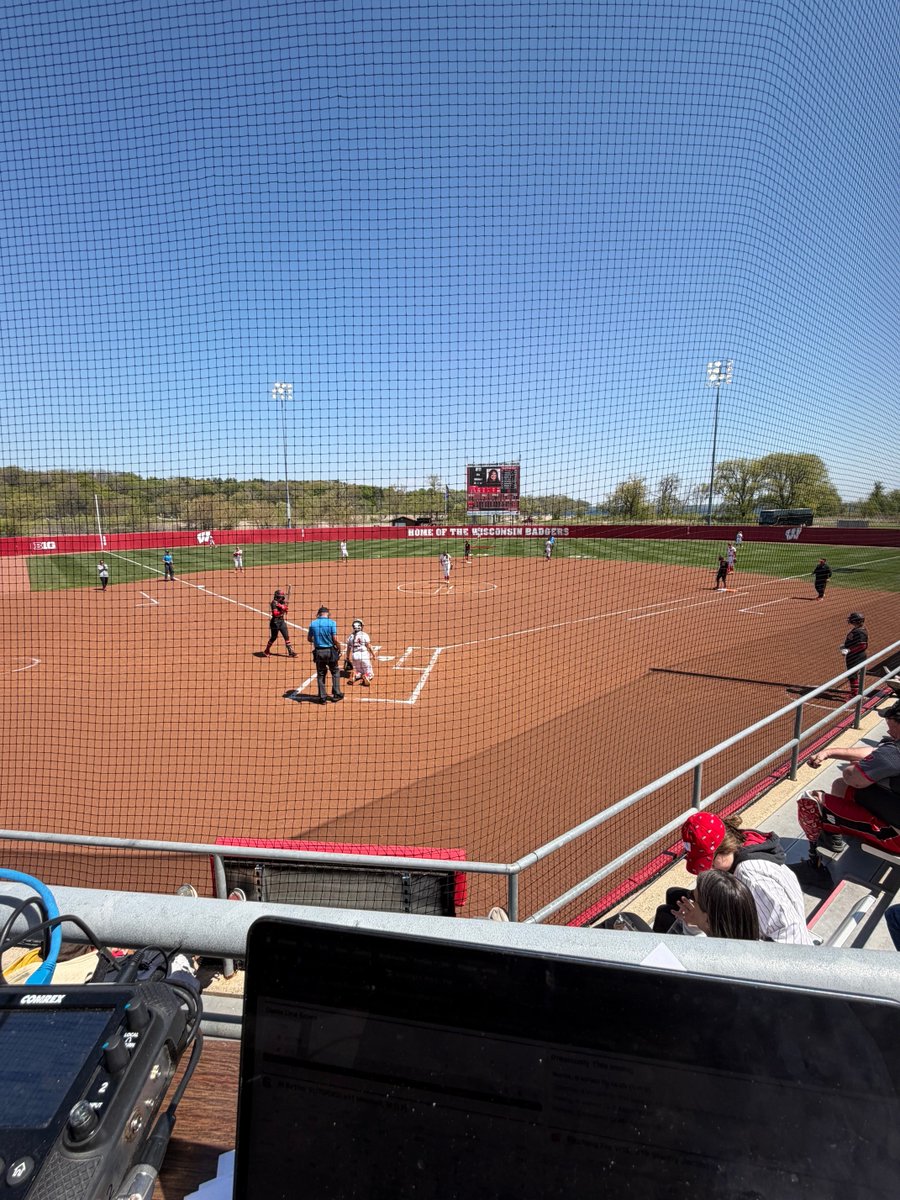 It’s senior day in Madison!! Last regular season game here as <a href="/BadgerSoftball/">Wisconsin Softball</a> hosts <a href="/RUSoftball/">Rutgers Softball</a> at Goodman Diamond. I’m on the ⁦<a href="/WSUM_Sports/">WSUM Sports</a>⁩ call with Jackson Poppert!