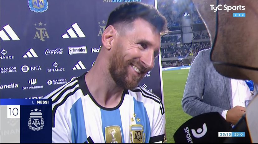 Julia la bioquímica🧣🇦🇷 tweet media