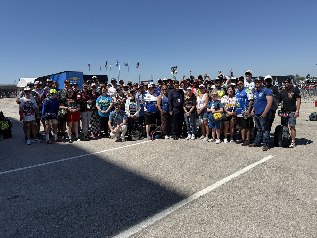 Jeff Gluck tweet media