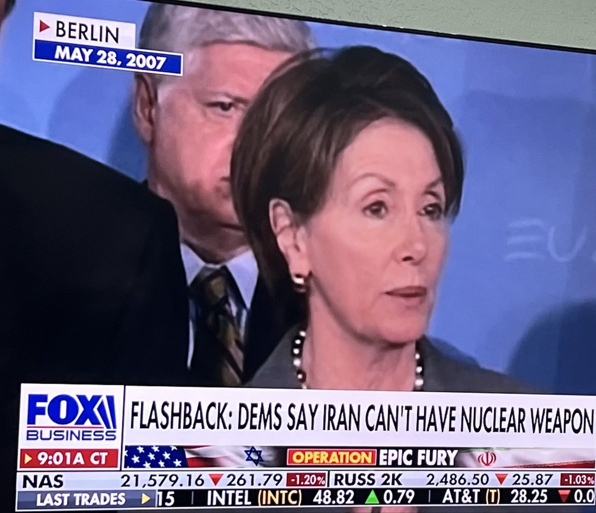 Christine Cain tweet media