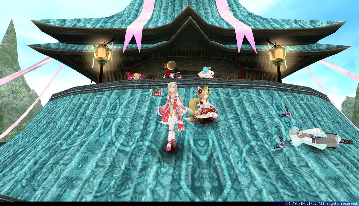 dhamas_tri's tweet photo. Taking pics after the @alvymaihime photoshoot!
I didn't know we could go up there. 😆 Nice spot! ✨

#bemmoshow #toram
#トーラム https://t.co/e7sDug8RF7