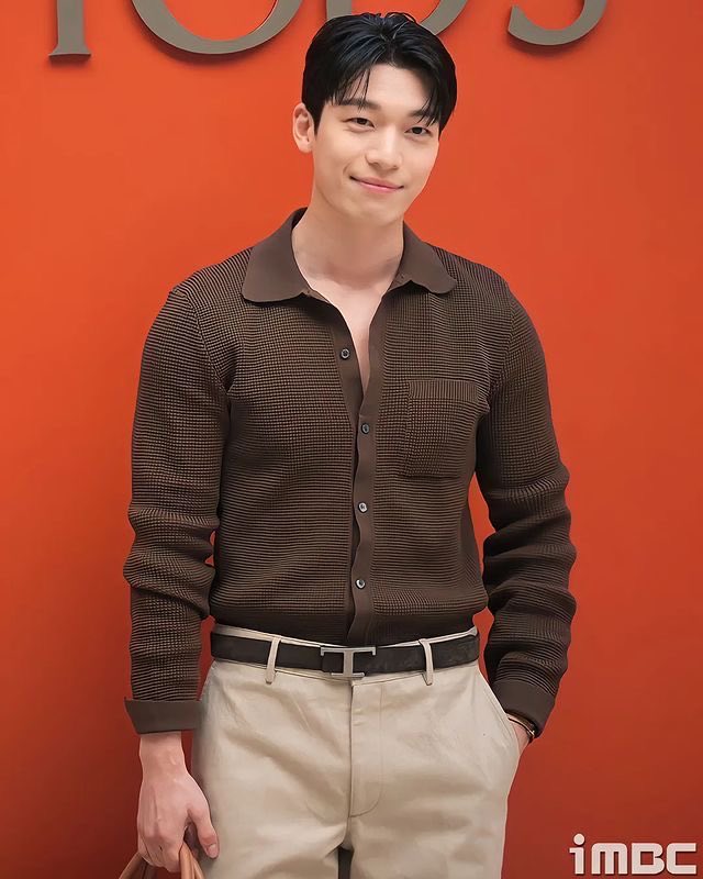 준 tweet media