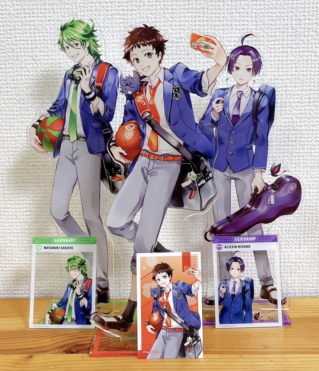 d❌ ❌ SERVAMP❌ ❌ 　パーカー　Mサイズ d❌ ❌ SERVAMP❌ ❌ パーカー Mサイズ - メルカリ