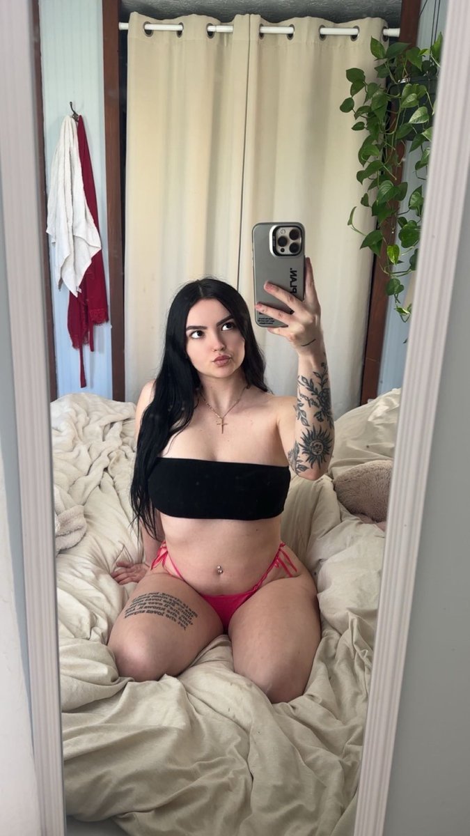 Charlee tweet media