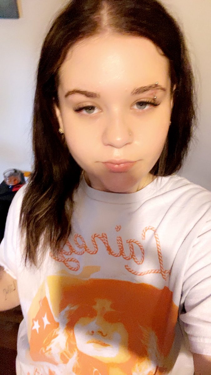thelovergirl200's tweet image. pretty eyes 😩😍 #eyes #blue #pretty #fyp #onlyfan #trending