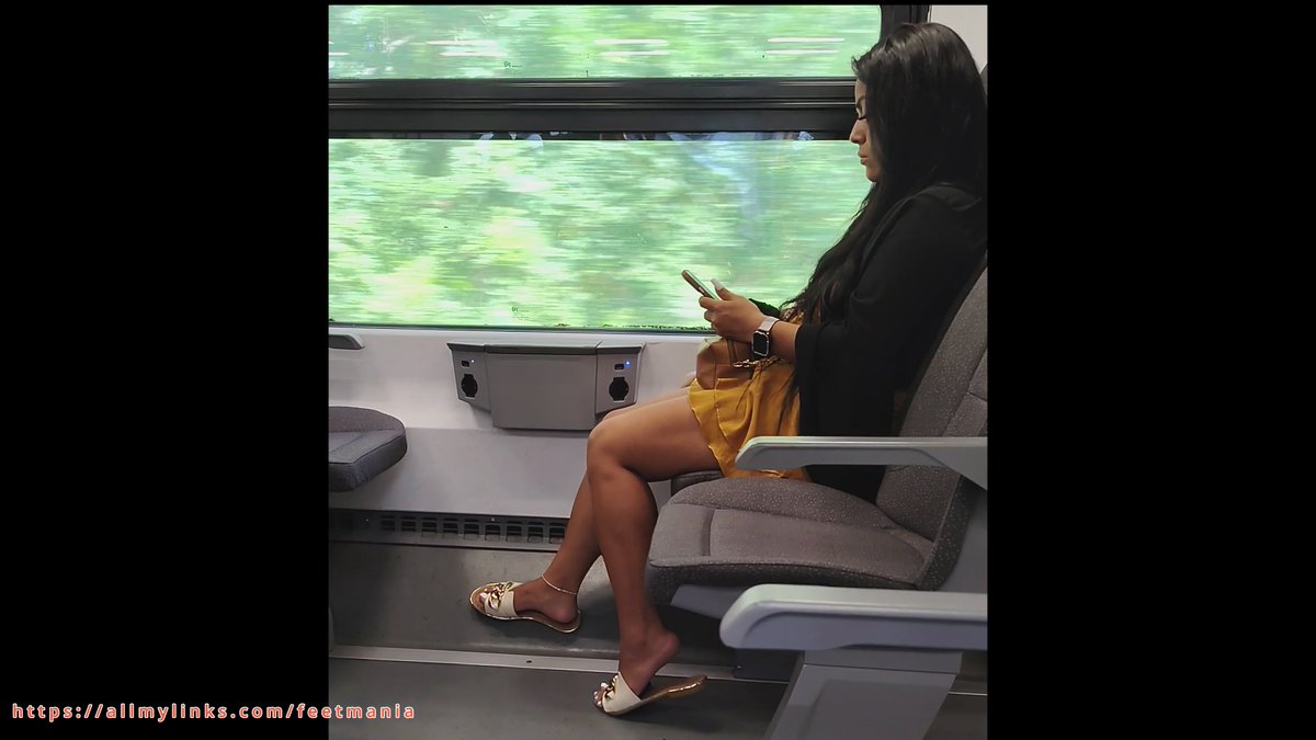 Real candid feet tweet media