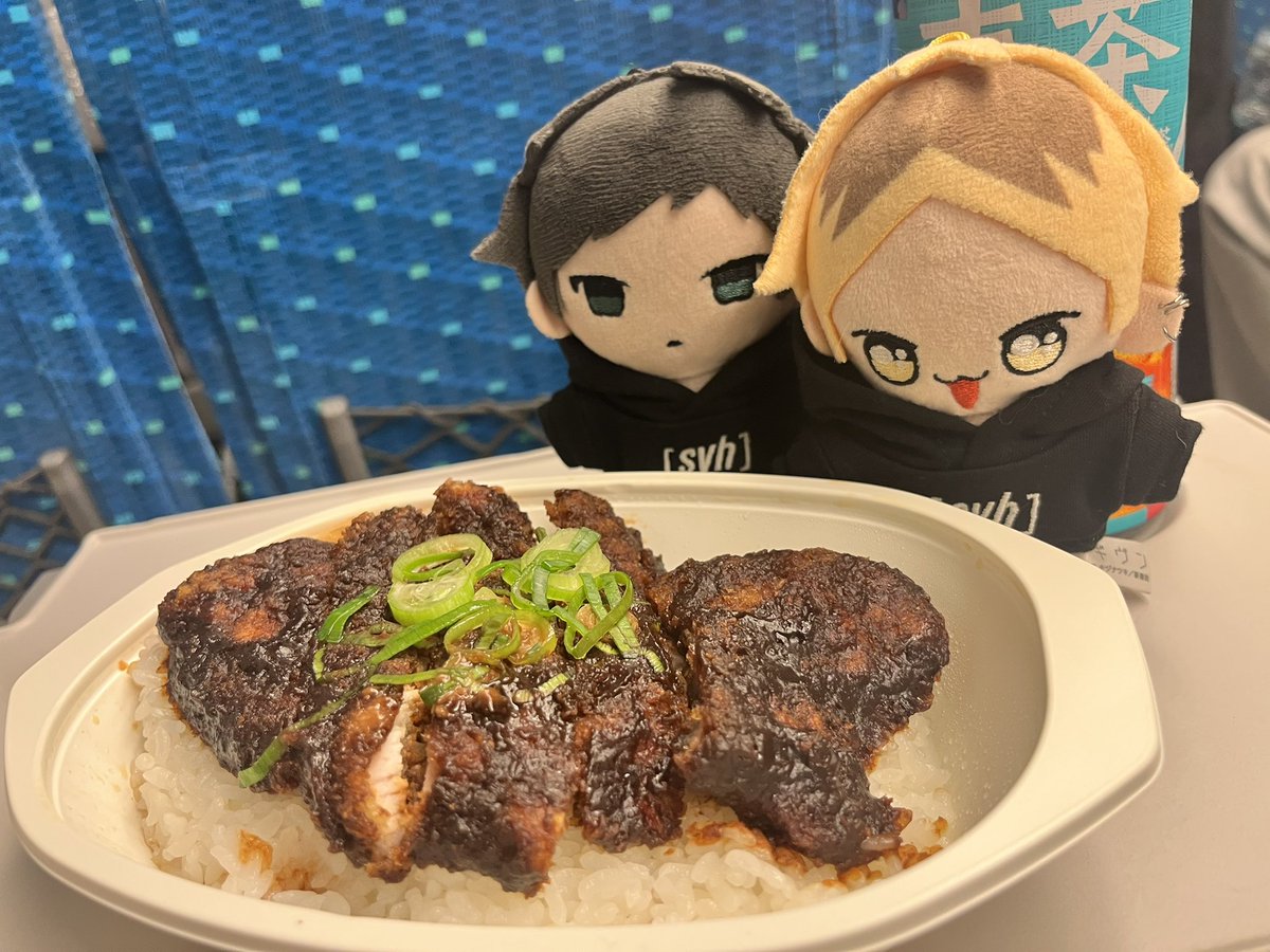 あきる tweet media