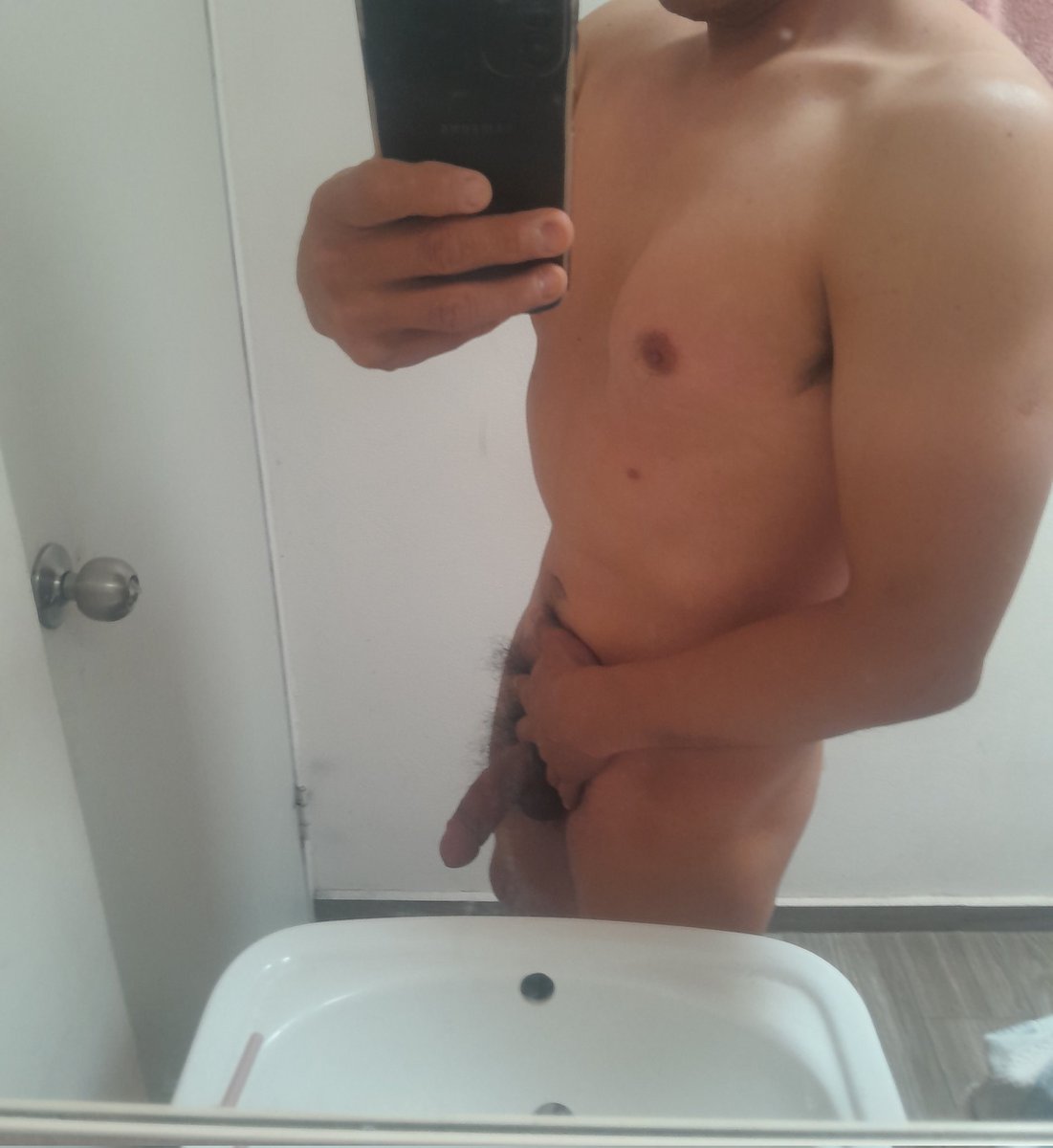 Alfredo pascal tweet media