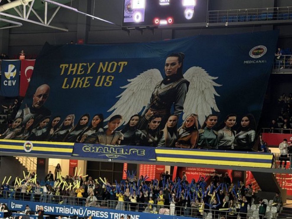 Toetje tweet media