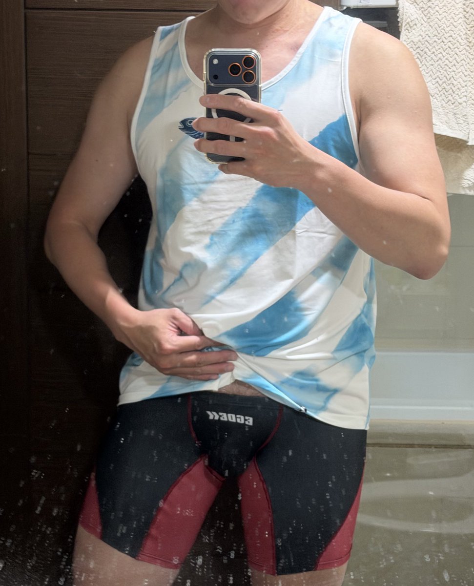 iwantbf2's tweet photo. https://t.co/Y0UVllrm2w