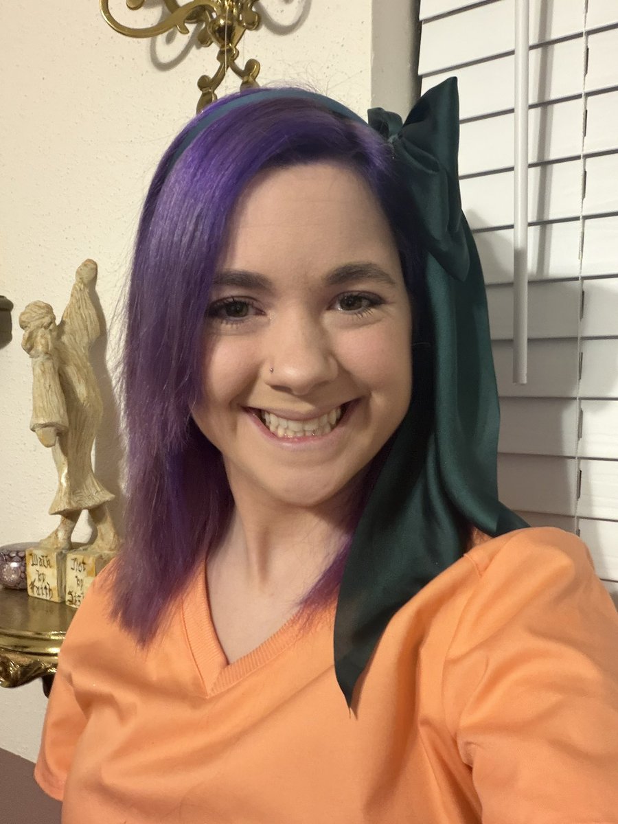 Desirae Gracyn tweet media