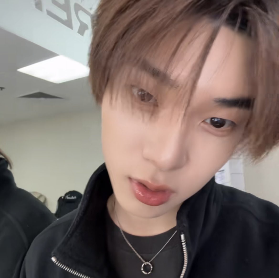 ‎mr𓈒 𝒷okแบ้ก 🦮 tweet media