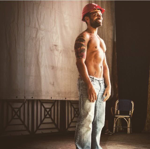 charm3d77's tweet image. Maggio 💛
#maggio #tbt #memories #showtime #weekend