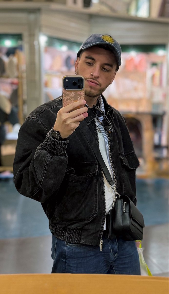 Tomy 🦖 tweet media