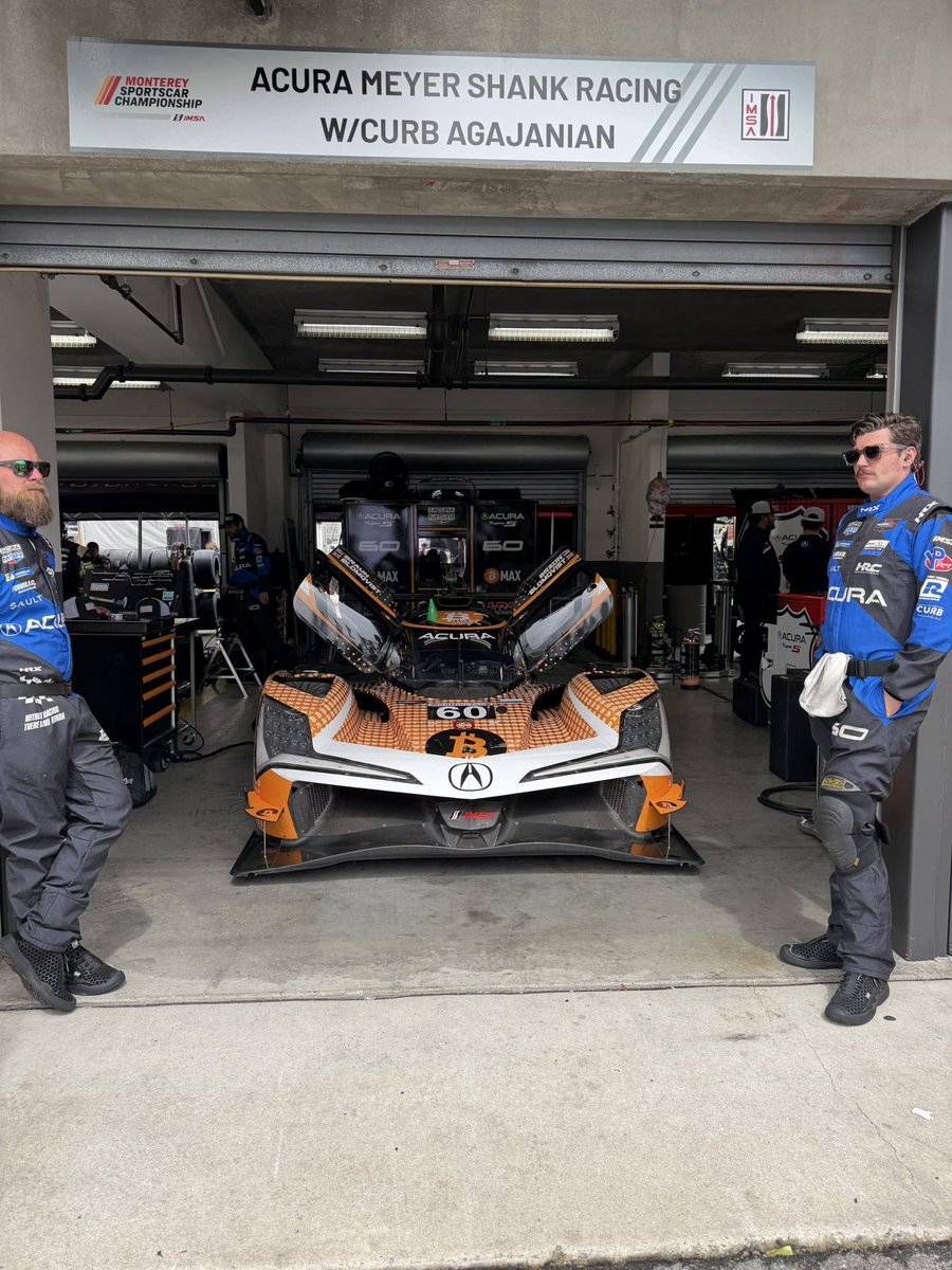 MeyerShankRac's tweet photo. Final preparations taking place at Laguna Seca

#RaceDay // #LagunaSeca // #IMSA // #Acura // #ThrowbackWeekend https://t.co/AGuUZrSdmP