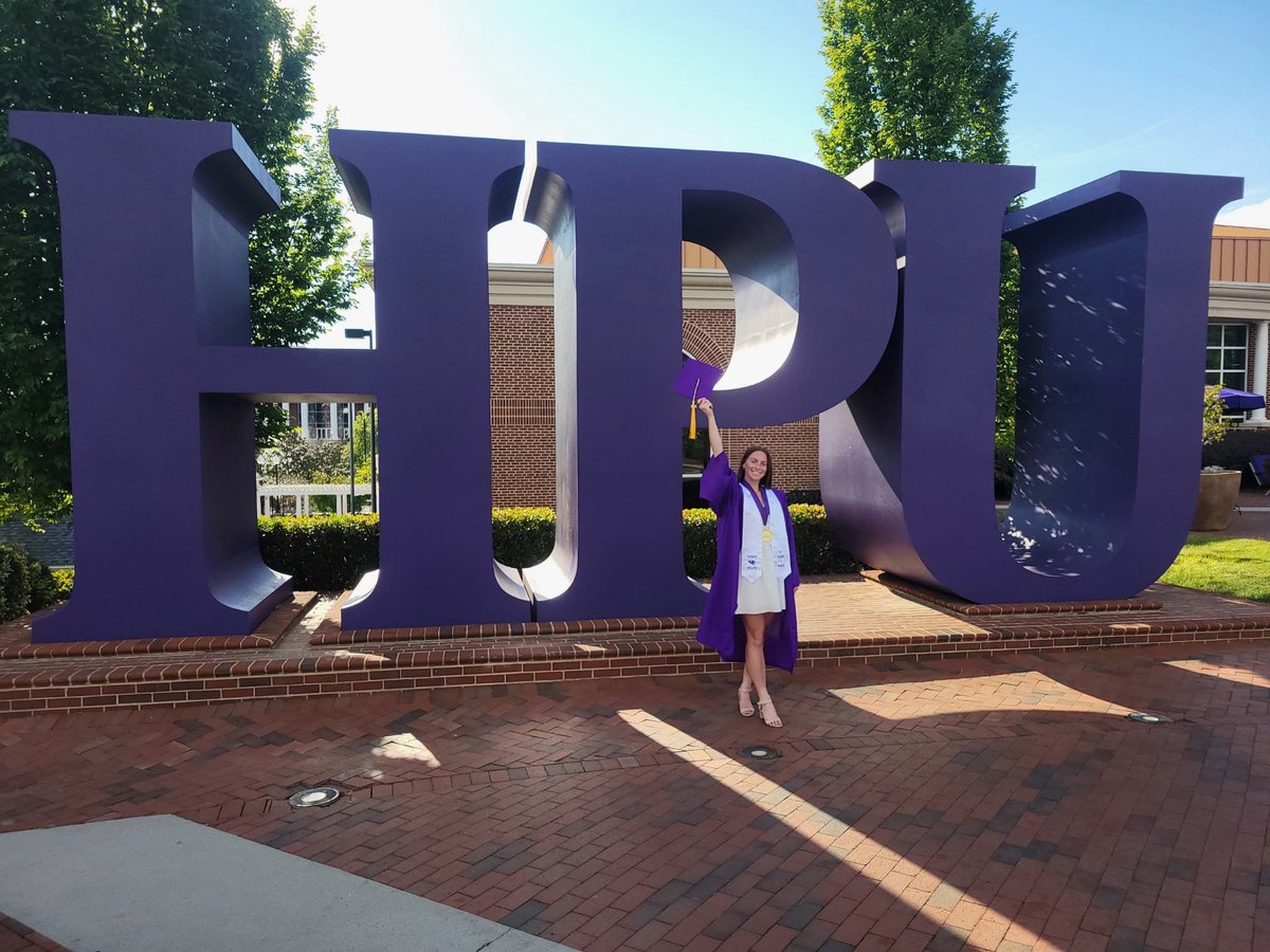 HPU_Rowing's tweet image. Congratulations to Audrey on graduating this weekend! 💜🎓

#GoHPU x #BUILD