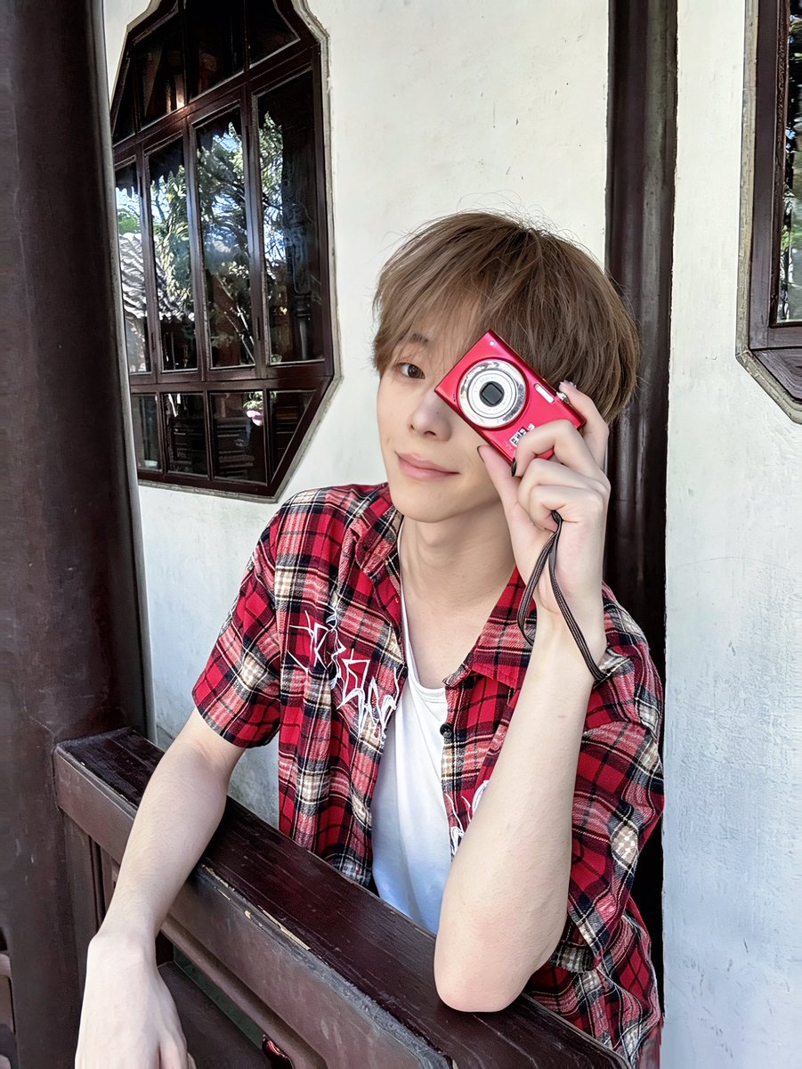 Nine_Hanv's tweet photo. 笑一个 宝 https://t.co/Z2TdIhkxAa