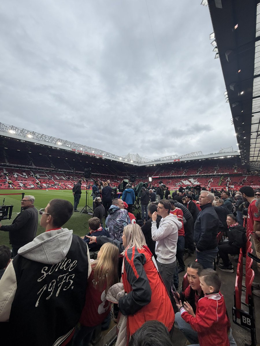 Stine7's tweet photo. Prøve litt match da ⚽️🤞🏻😍 https://t.co/eZKCFiJBzB