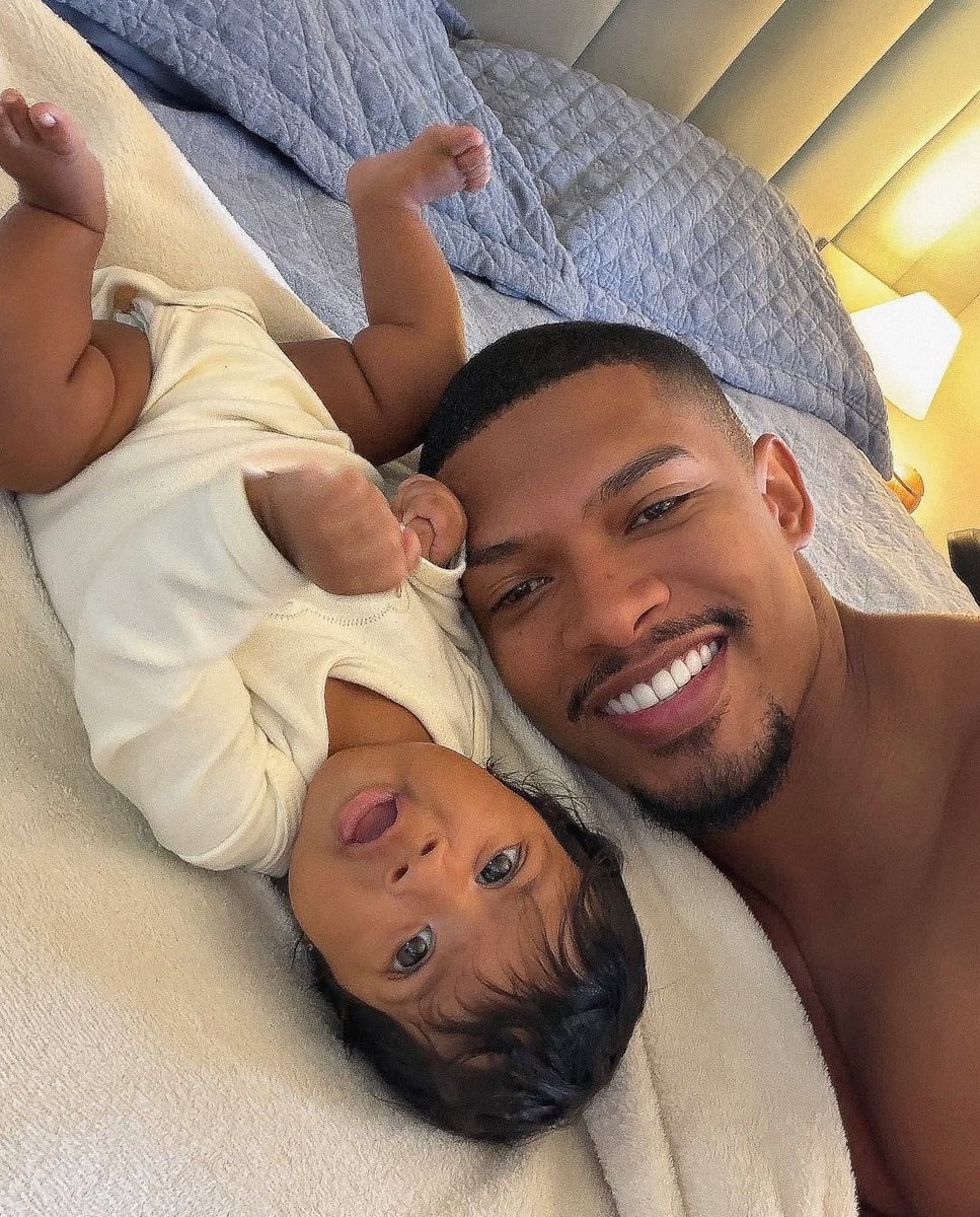 Cutest pic you will see today 🥰😍