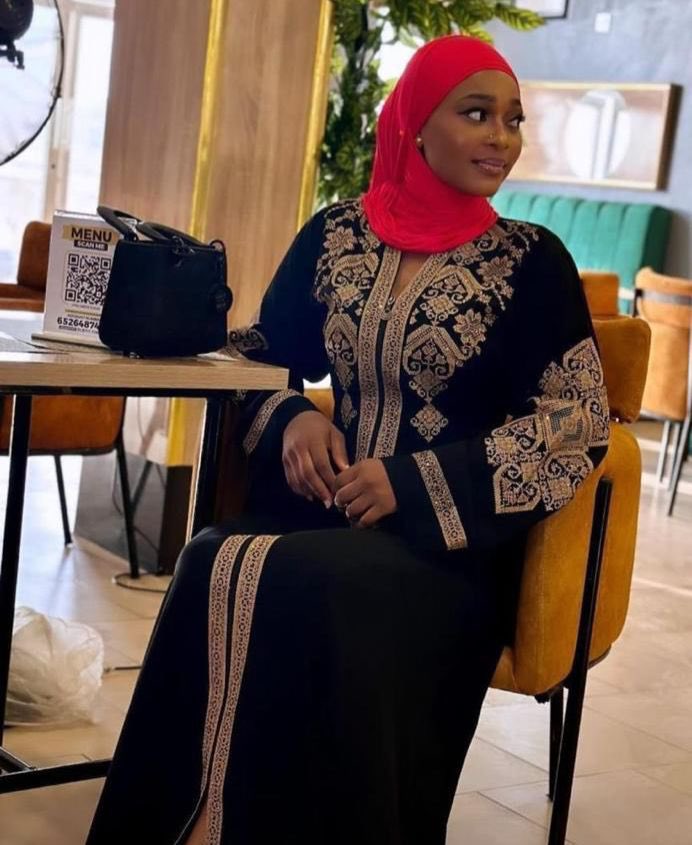 OMIDAN ÀBẸ̀NÍ ✨ tweet media