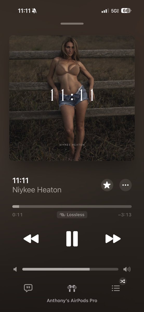 AnthonyCruz_N's tweet photo. @NiykeeHeaton “but I text you at 11:11, so it’s fine. 11:11, that must be a sign…” https://t.co/BaR9qjrk1y