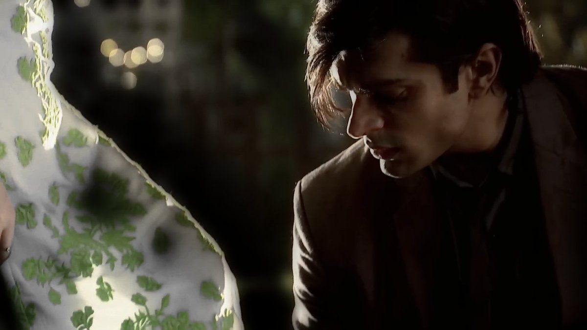 chinkarahui's tweet photo. yeh hui na hero wali entry https://t.co/F1bWUAfC1s