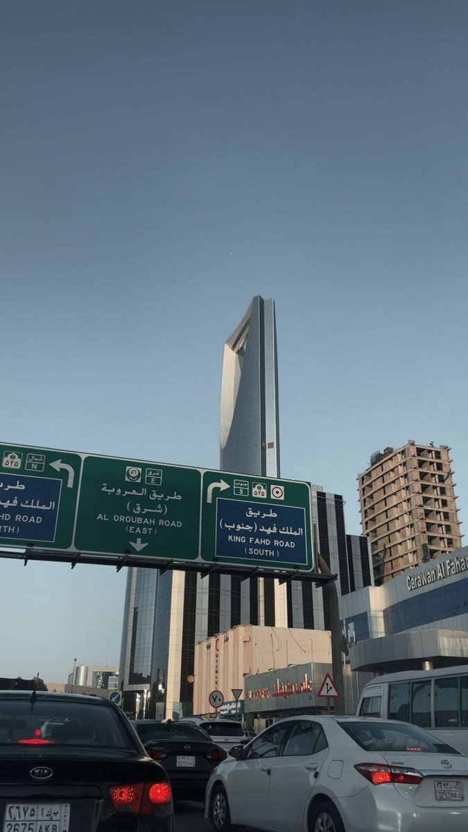 ع. tweet media