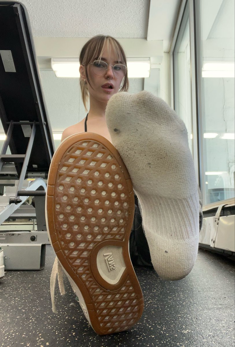 Goddess Vera tweet media