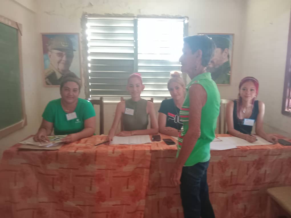 Elecciones en Cuba tweet media
