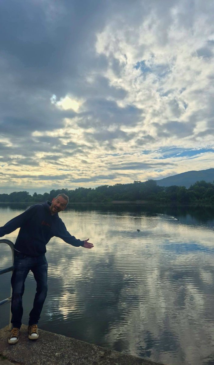 perbaxo's tweet photo. Prestoso finde disfrutando de Tui y de cine en su @PlayDocFest
Me quedo con la peli muda El séptimo cielo, una obra de arte de 1927
Escapadas para ver el precioso estuario del río Miño y descubriendo el parque natural de Aloia, donde han declarado la guerra a la invasiva acacia. https://t.co/purSMTJdLs