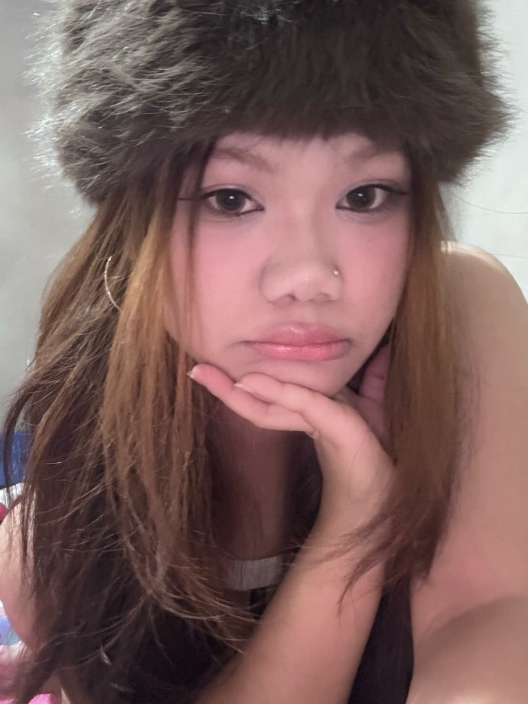 규츄 tweet media