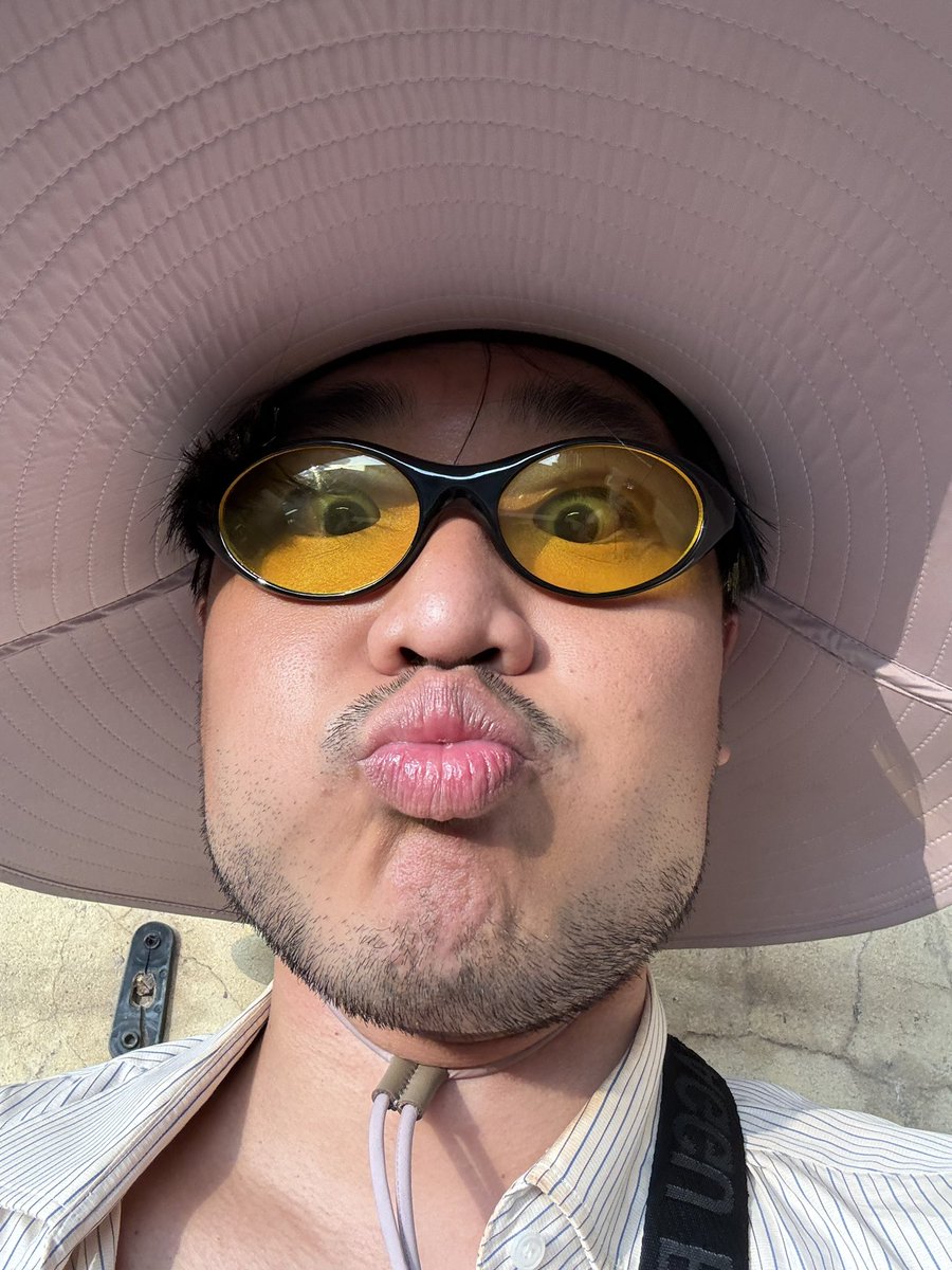 minu tweet media