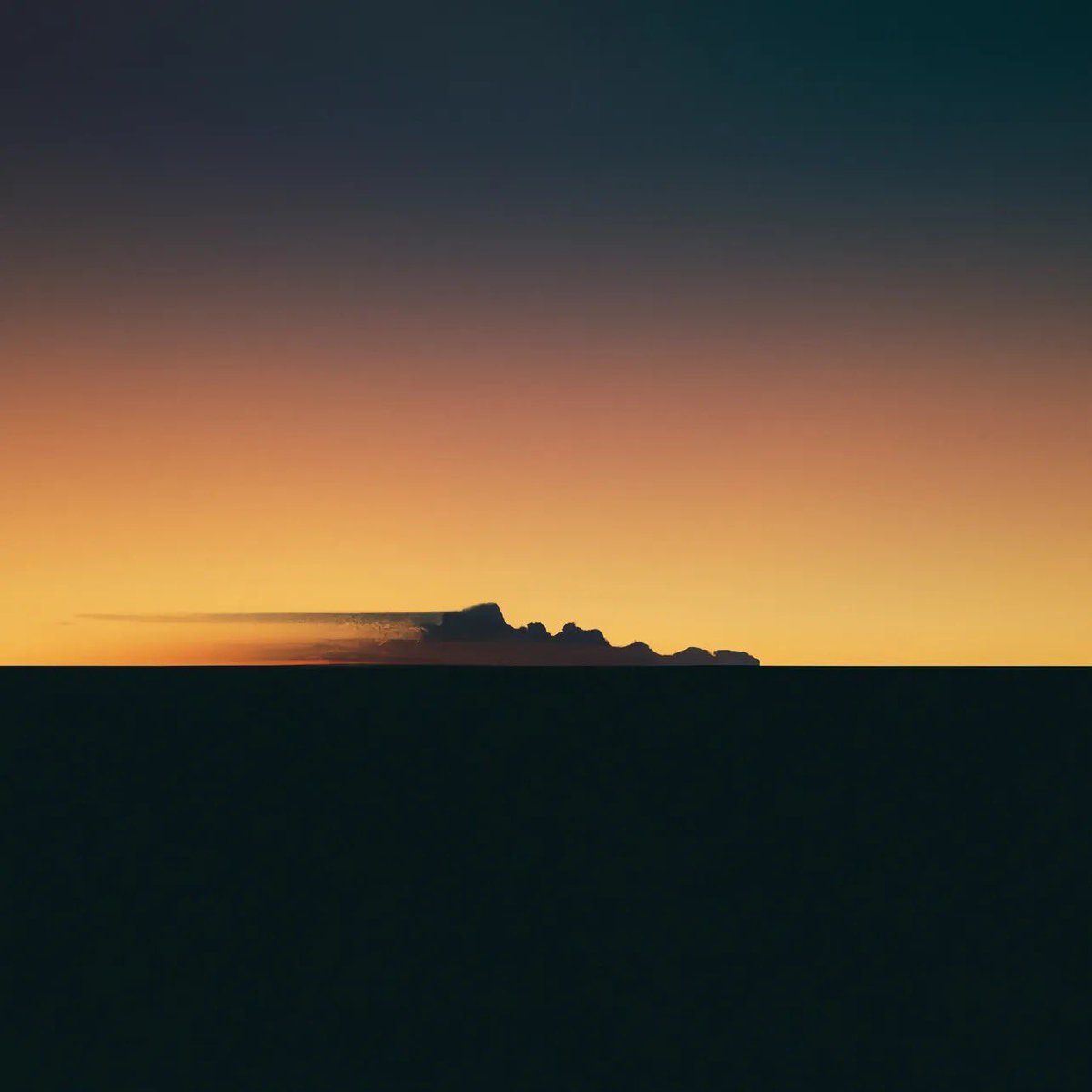 Ghostfeed001's tweet image. There’s no better wallpaper than this , prove me wrong