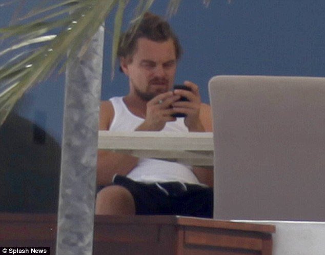nik tweet media